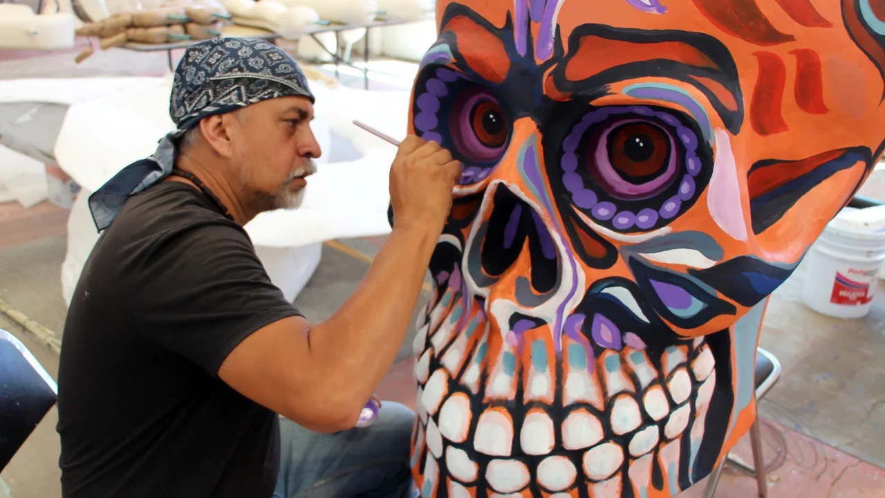 Artesanos de Atlixco darán vida a calaveras gigantes por el Día de Muertos