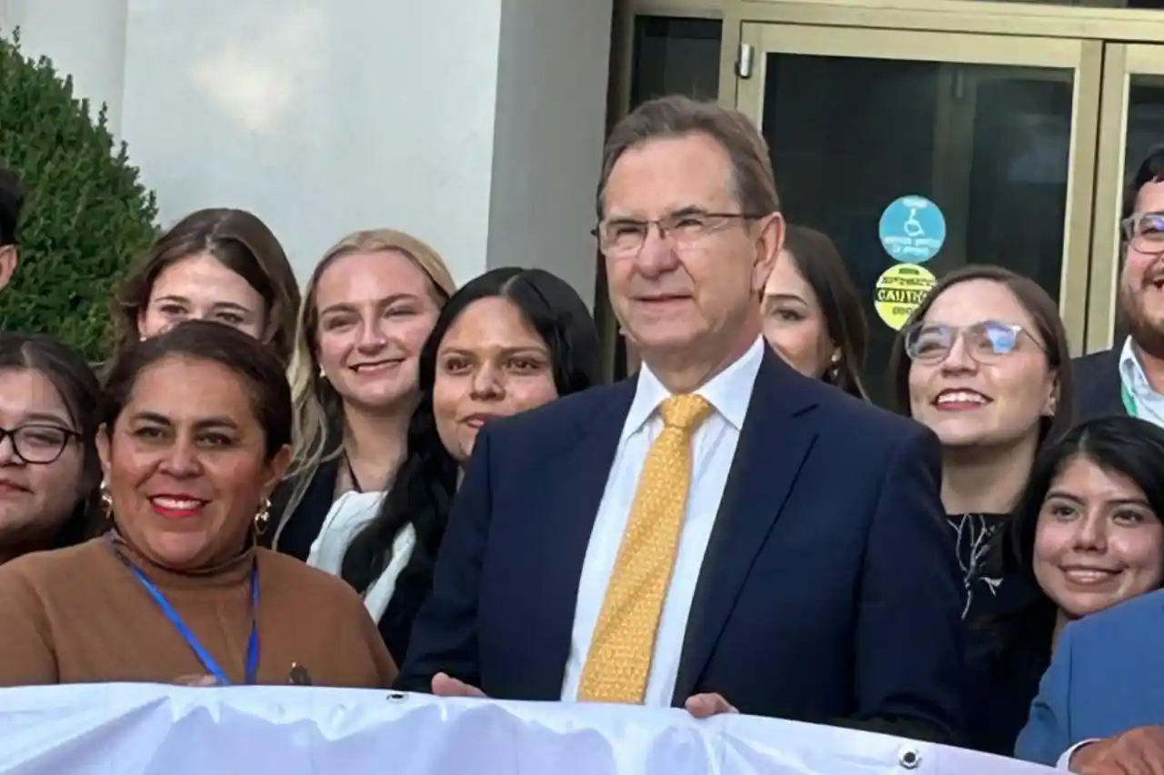 Entre EU y China, México está ‘absolutamente’ con el primero: embajador Moctezuma