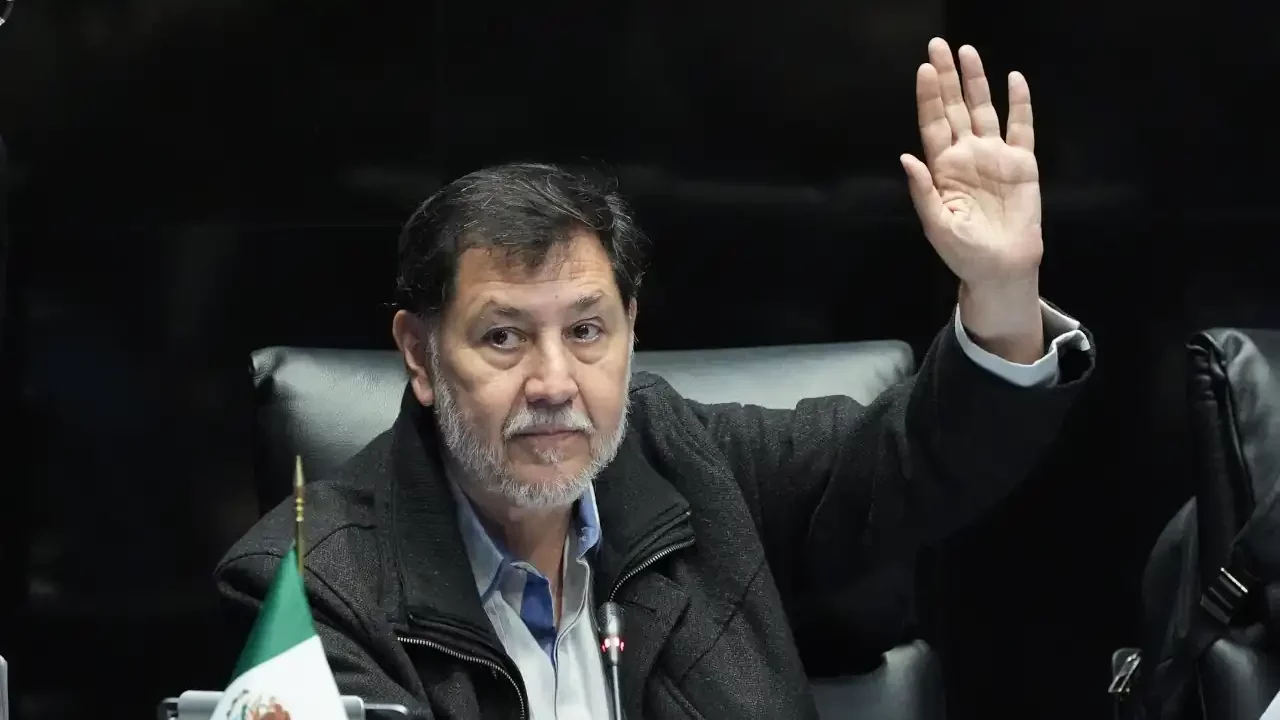 Sr. Noroña, ¡Ladran Sancho, señal que cabalgamos!