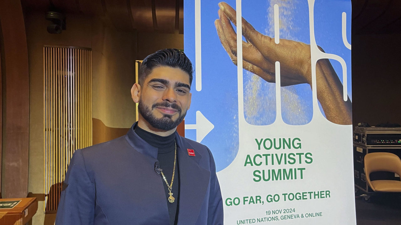 Activista mexicano Álvaro Quiroz, premiado en la ONU por dar voz a jóvenes sin hogar