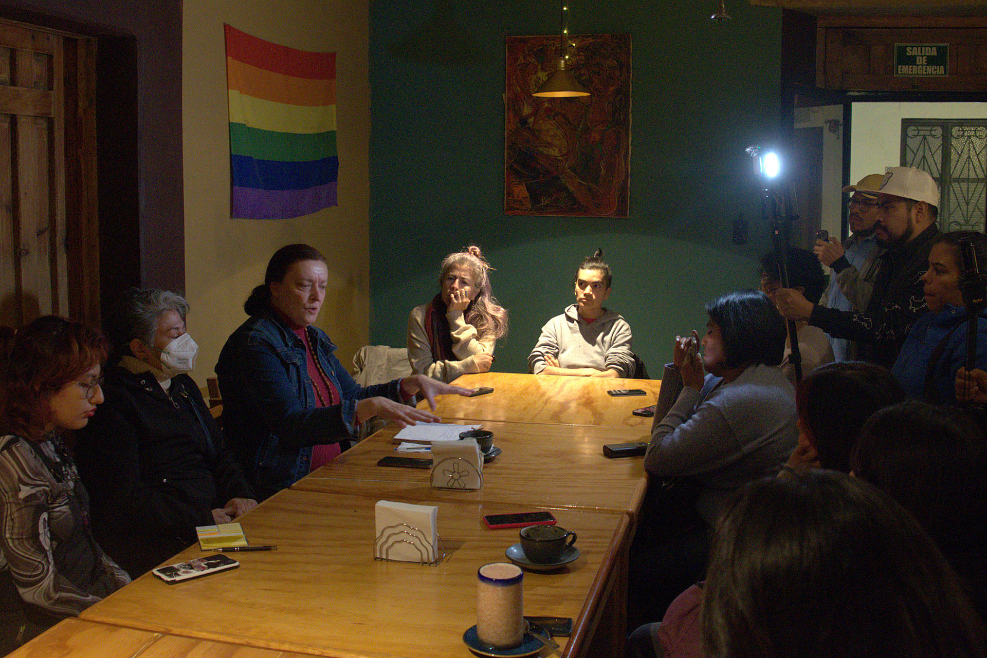 Colectivos LGBTQI+ exigen liberación de joven trans detenido en Chiapas