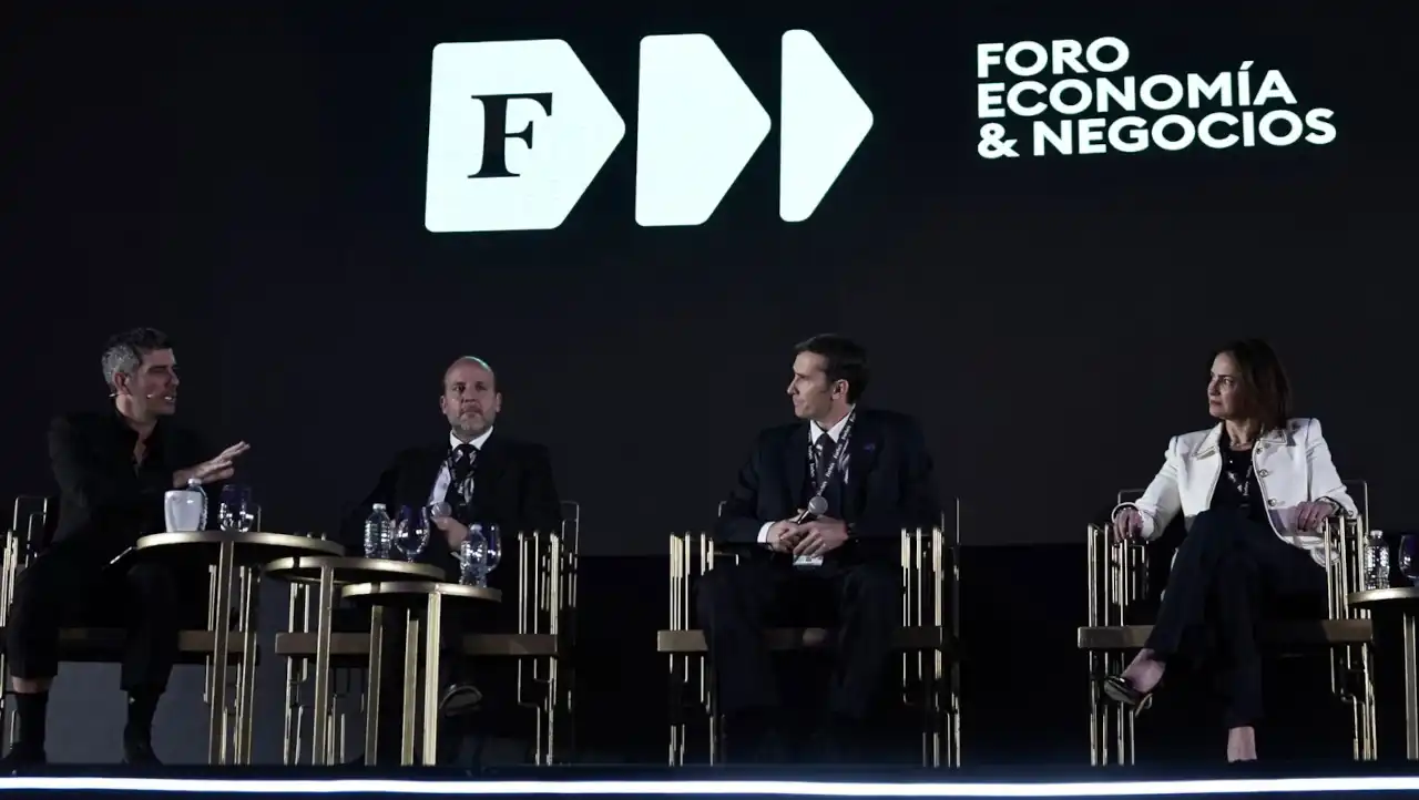 Foro Forbes Economía y Negocios 2024: Sostenibilidad y tecnología, pilares sobre los que operan Coca-Cola Femsa, Holcim y Ternova