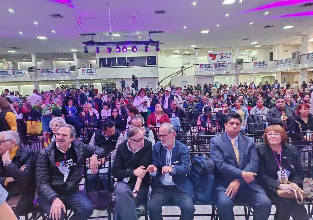 Frente Cívico Nacional, también llamado ‘Marea rosa’, busca registrarse como partido político