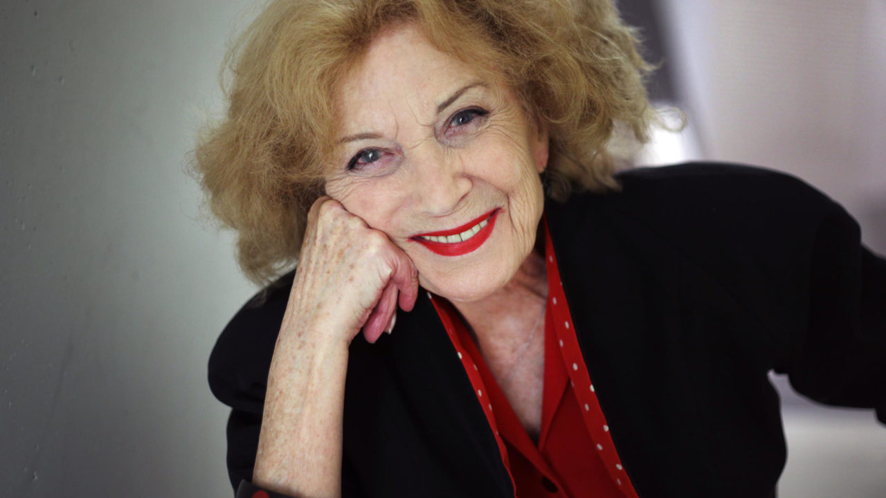 Murió Marisa Paredes: adiós a una ‘chica Almodóvar’ con una vida de arte y compromiso