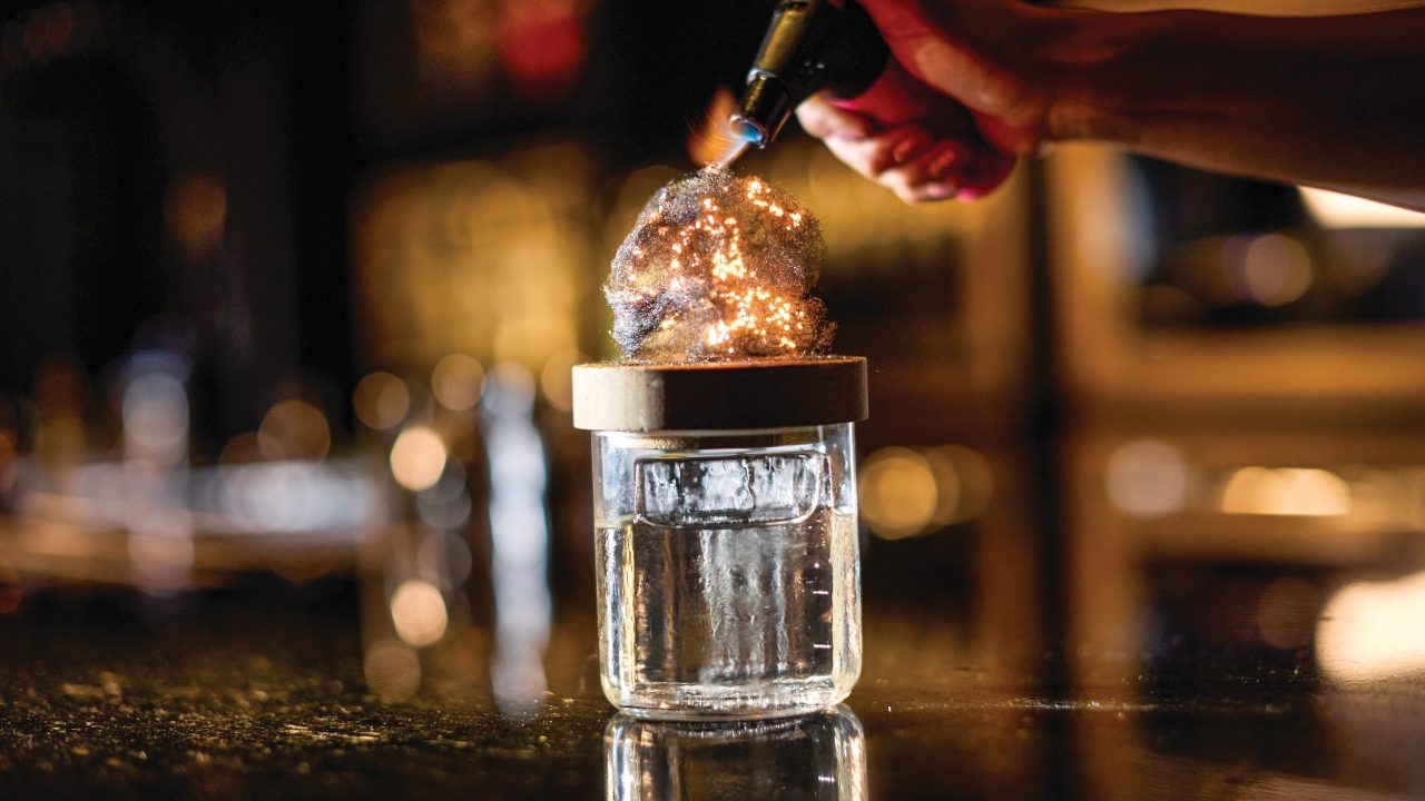 Mixtura de emociones en el “Mejor Bar del Mundo”