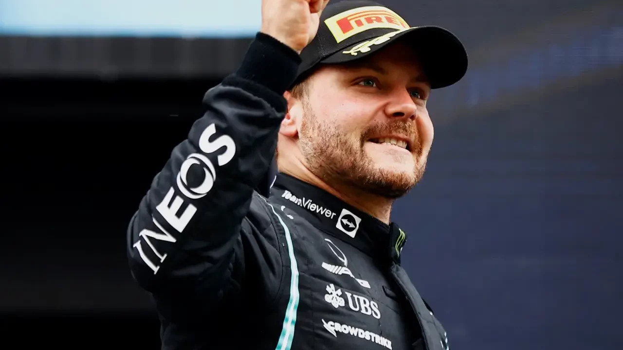 Valtteri Bottas regresa a Mercedes como piloto reserva en temporada 2025 de la F1