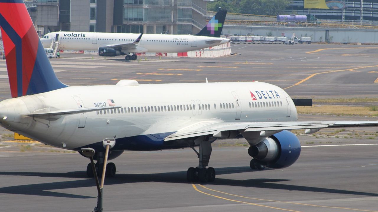 El sucio secreto de la industria de las aerolíneas: fallas limpias en el combustible para aviones
