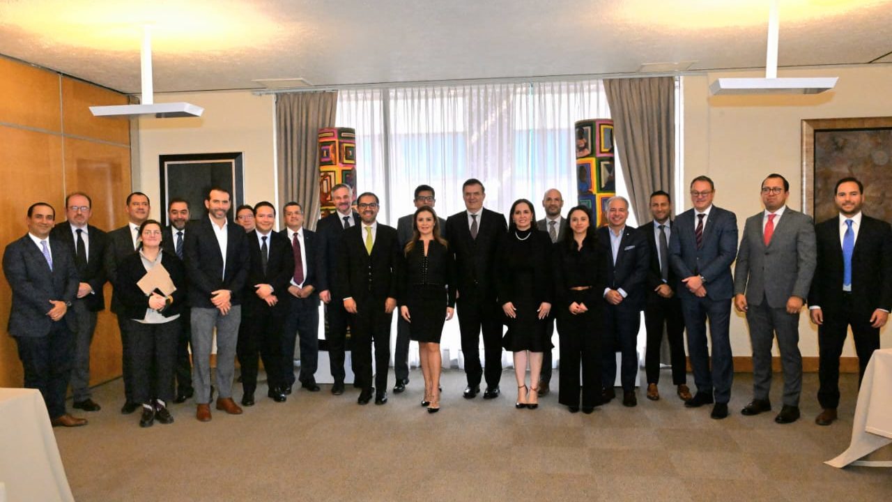 Economía inicia encuentros con entidades para impulsar crecimiento regional