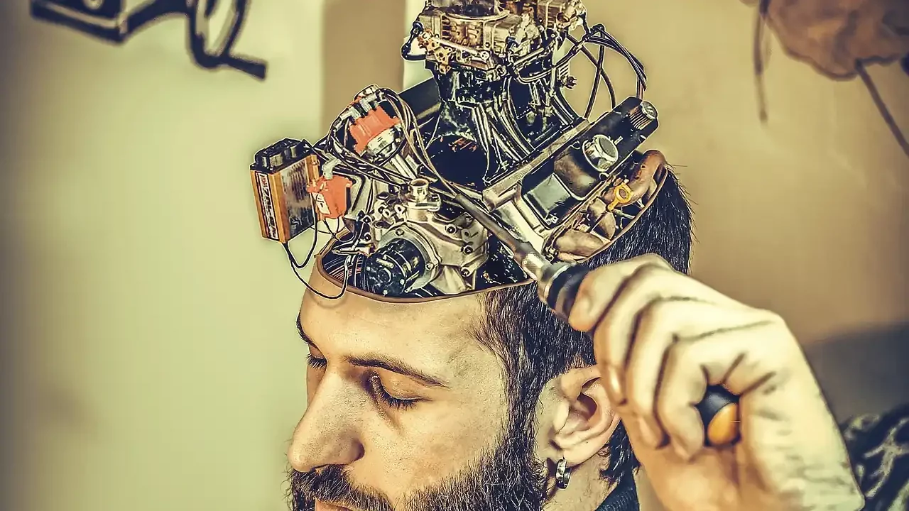 Implante cerebral convierte los pensamientos en palabras casi en tiempo real
