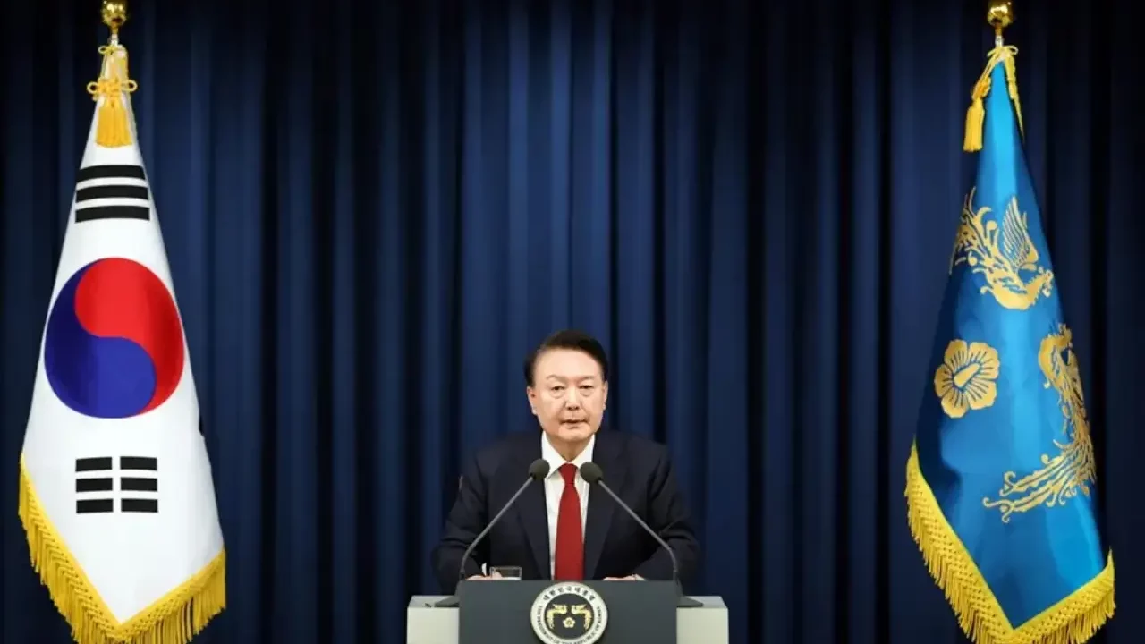 Arrestado presidente surcoreano rechaza el interrogatorio y desafía su detención