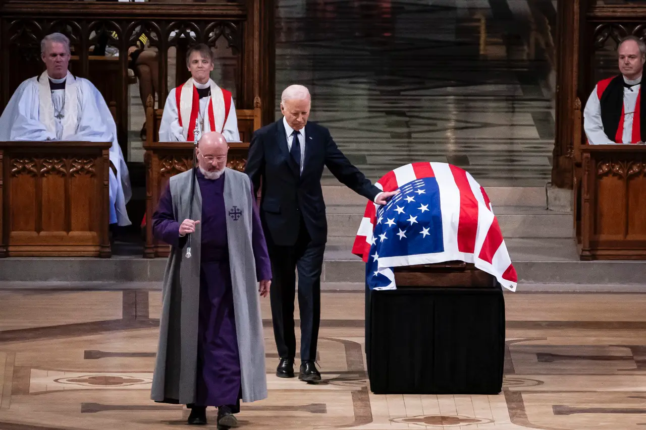 El funeral de Jimmy Carter, con Biden, cuatro expresidentes y Trudeau, pero sin Michelle Obama