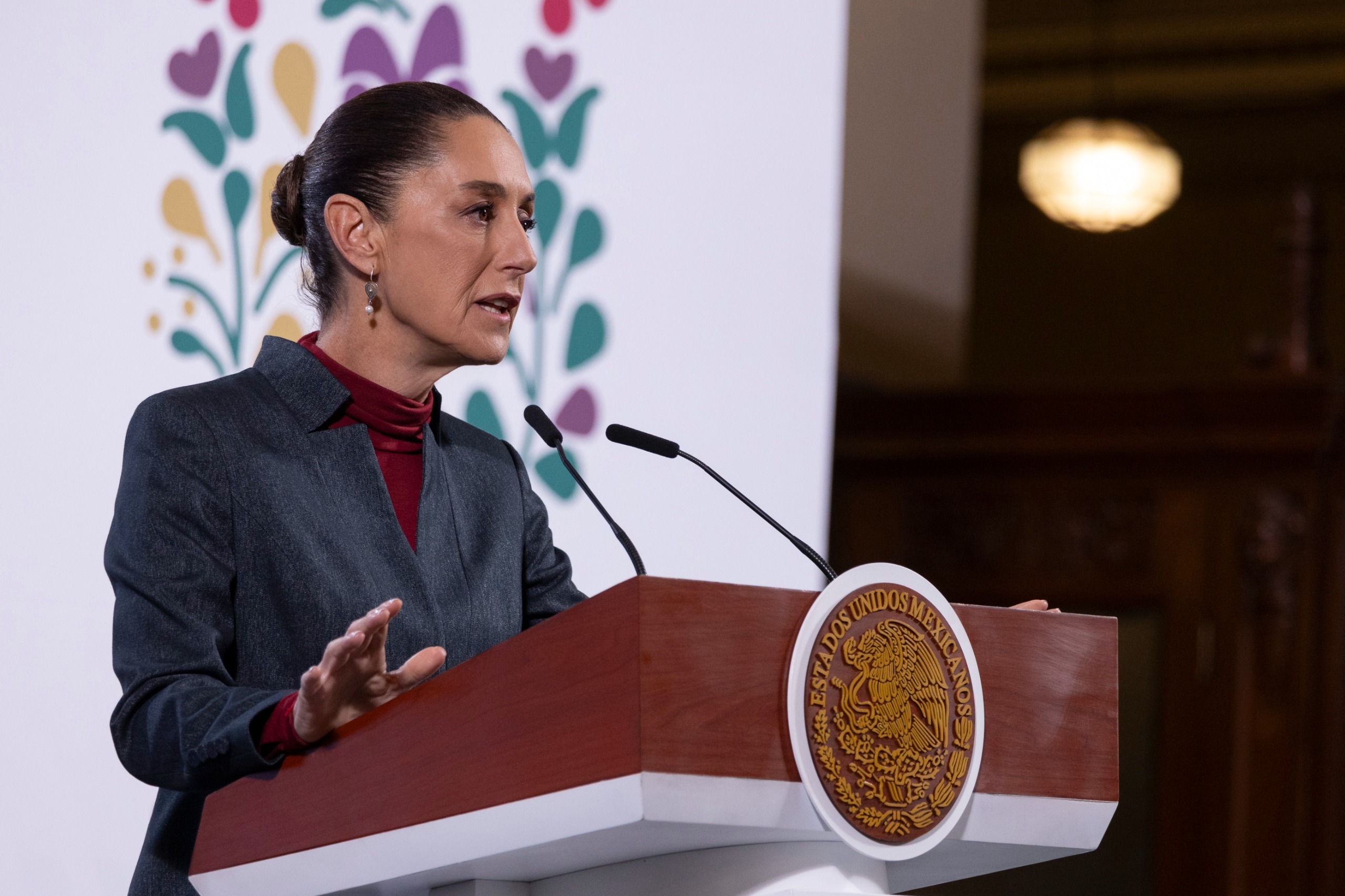 Sheinbaum firma leyes secundarias de la reforma energética sobre esquemas de asociaciones público-privada para enviarlas al Congreso