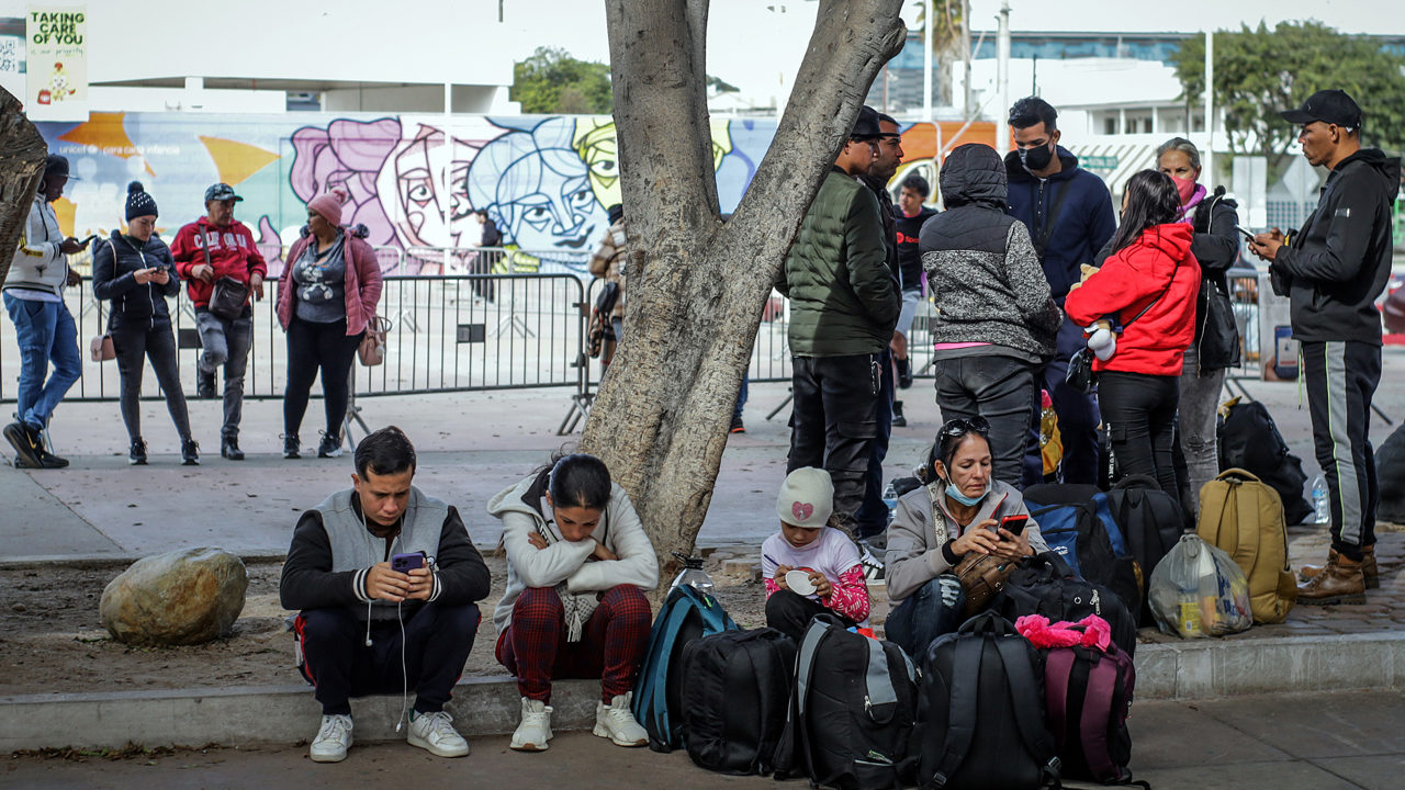 México ha recibido 6,244 migrantes deportados por Trump incluyendo 1,371 de otros países