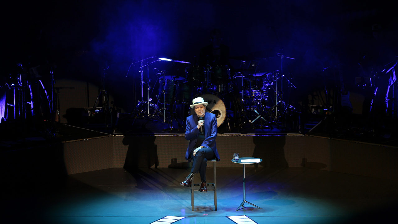 Adiós muchachos: Joaquín Sabina arranca en la Ciudad de México la última gira de su carrera