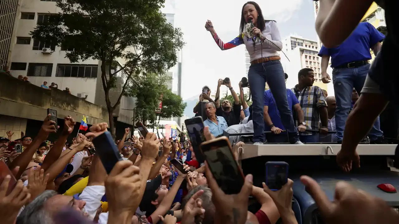 HRW exige liberación de la opositora venezolana María Corina Machado