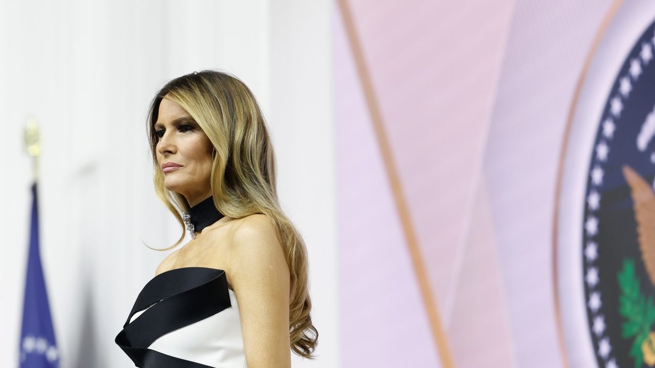 Trump comparte imágenes de Melania para festejar su aniversario de bodas