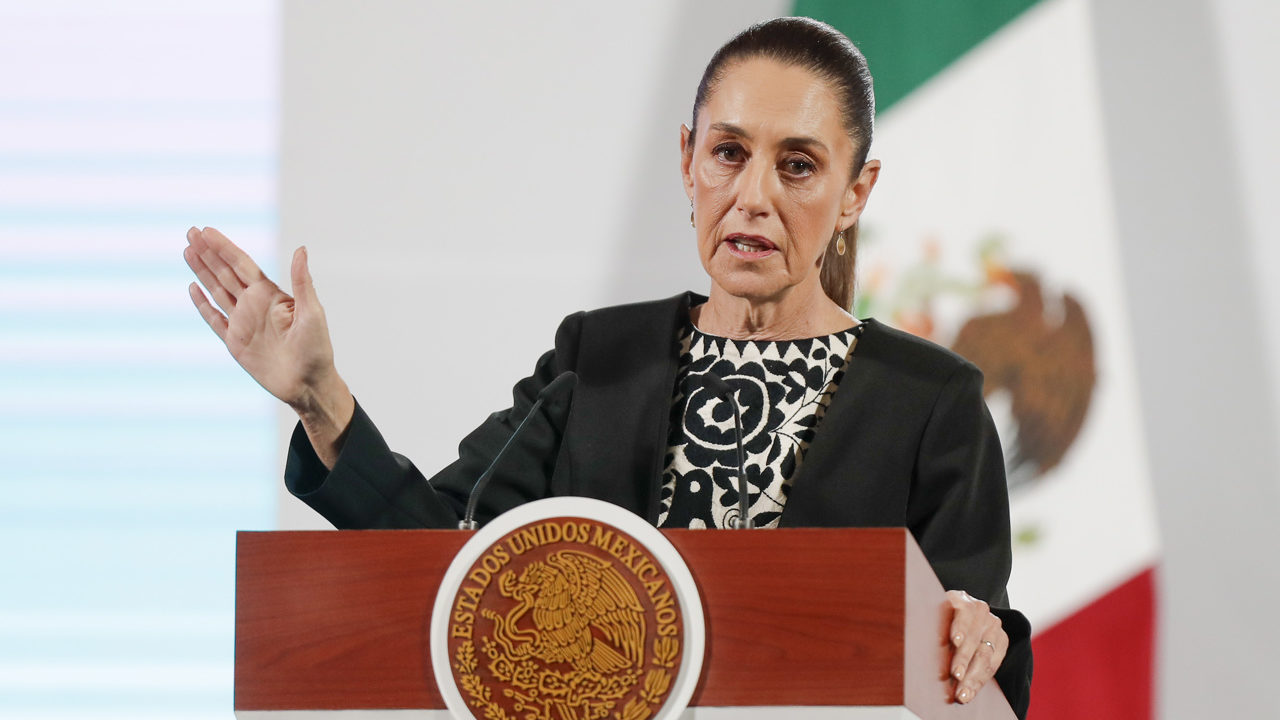 Sheinbaum asegura que Trump ordenó que ‘continúe’ el TMEC en sus decretos