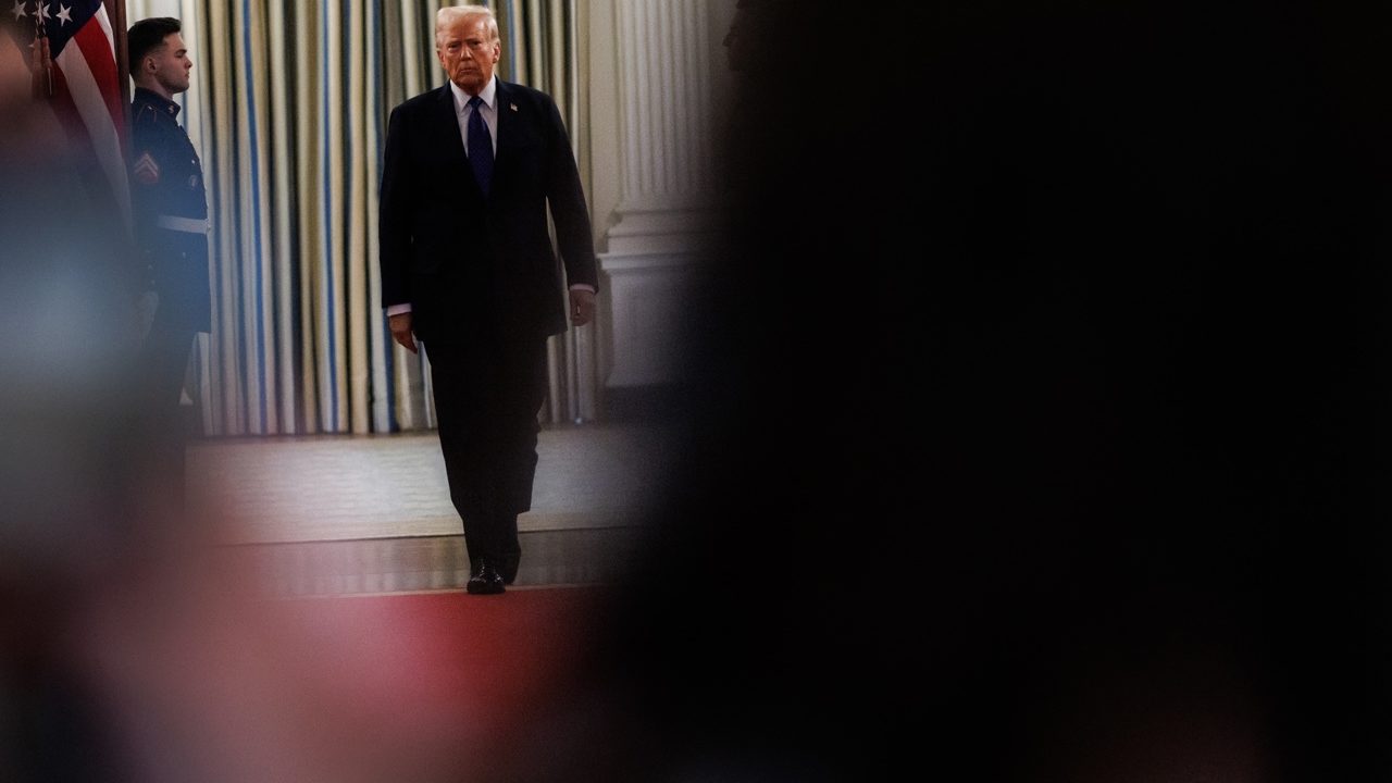 La UE, Canadá y México condenan la decisión de Trump de aumentar los aranceles al acero y al aluminio