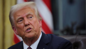 Apple-Trump