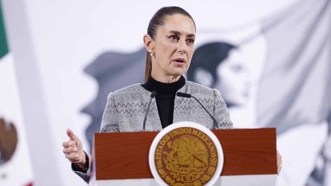Sheinbaum insiste en que España se disculpe por abusos durante la Conquista