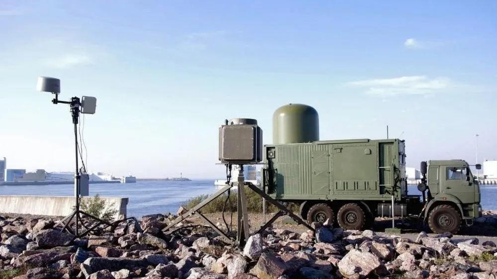 Un agente ucraniano viajó 300 millas a través de Rusia para colocar explosivos debajo de un bloqueador de drones ruso de alta tecnología cerca de Moscú