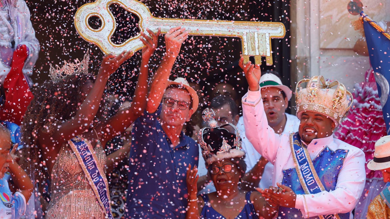 El Rey Momo abre la fiesta del Carnaval de Río de Janeiro y decretó cinco días de jolgorio