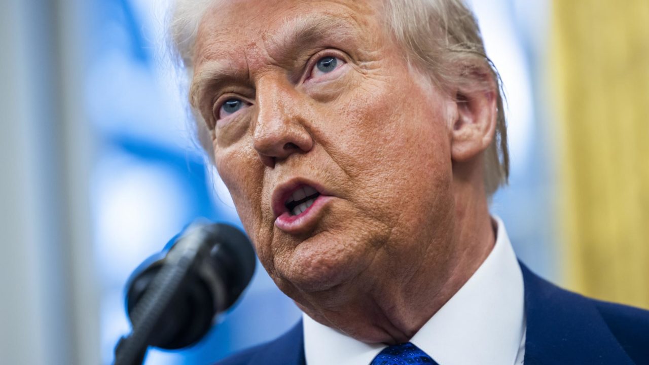 Trump dice que respalda a Ucrania, pero las primeras concesiones a Rusia despiertan preocupación