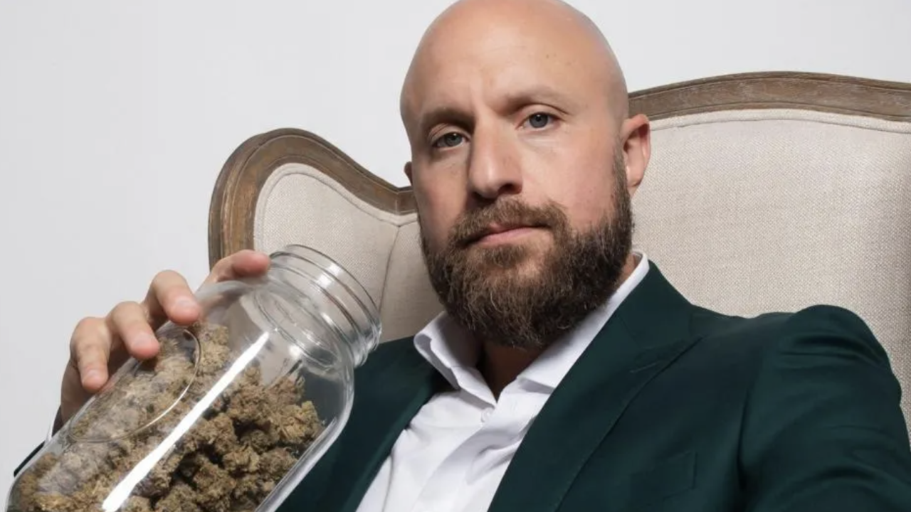 Conoce al más famoso ‘facilitador’ de la industria de la marihuana