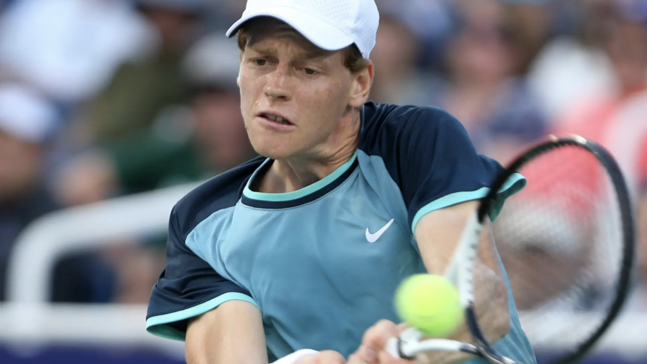 ‘Es un día triste para el tenis’: Sinner acepta sanción por doping y regresará en 3 meses