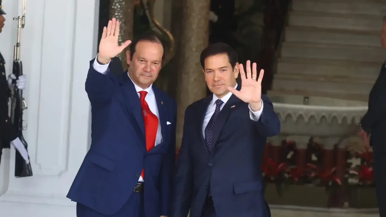 Presidente de Panamá califica de ‘intolerable’ comunicado de EU sobre uso del canal
