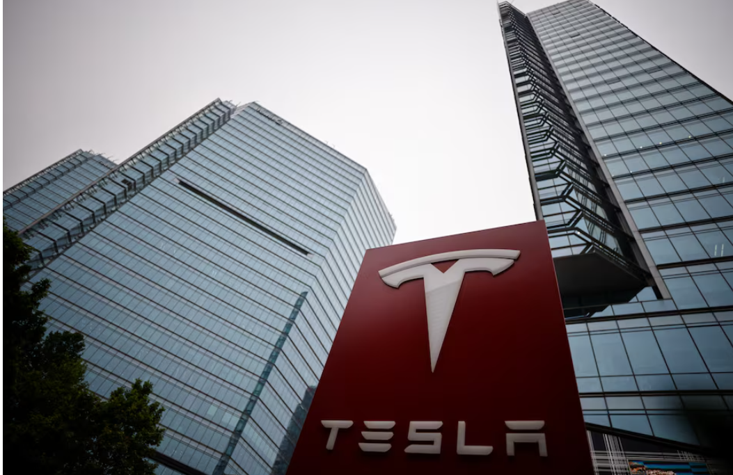 La megaplanta de baterías de Tesla en Shanghái inicia su producción