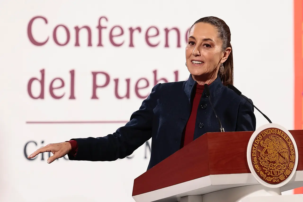 Sheinbaum pide a red social X de Musk transparentar cuentas porque hay muchos bots