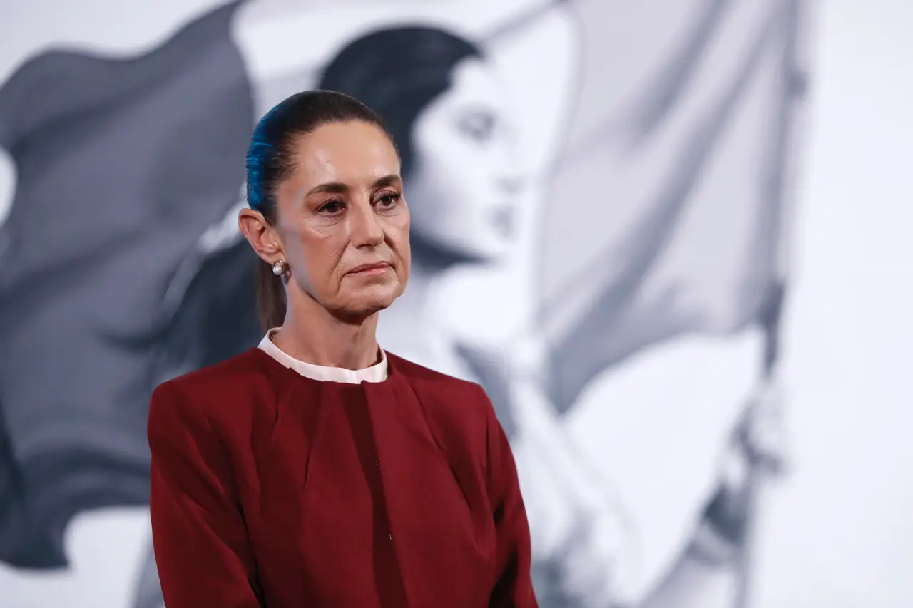 Sheinbaum no está ‘alarmada’ por posibles vuelos espía de EU, pero pedirá explicación