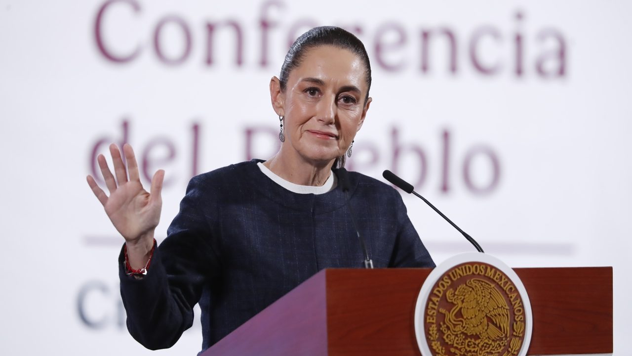 Sheinbaum revela que envió carta a Trump para evitar los aranceles al acero y aluminio