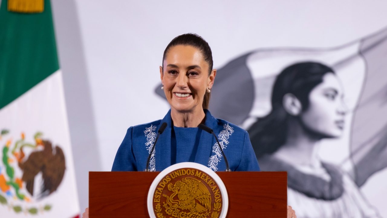 Sheinbaum revela que los drones espía de EU vuelan ‘bajo petición de México’