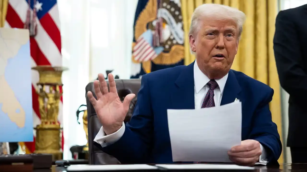 Gasto público de EU no se ha ralentizado con Trump, hasta ahora