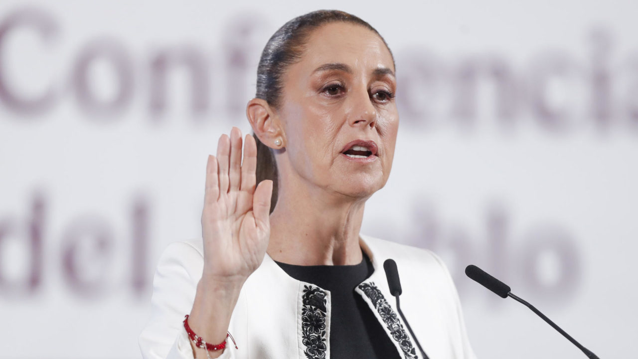 Sheinbaum afirma que la inversión de la automotriz china BYD en México ‘nunca fue formal’