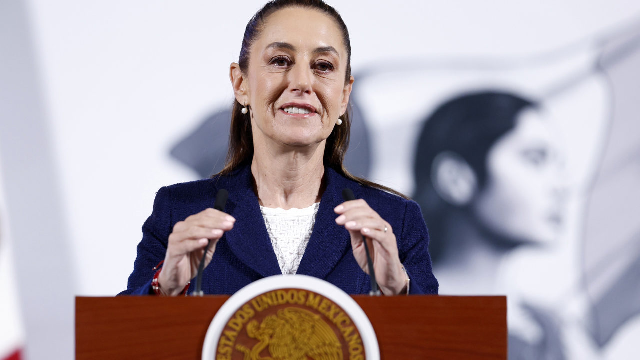 Sheinbaum felicita a Mark Carney, el nuevo primer ministro de Canadá