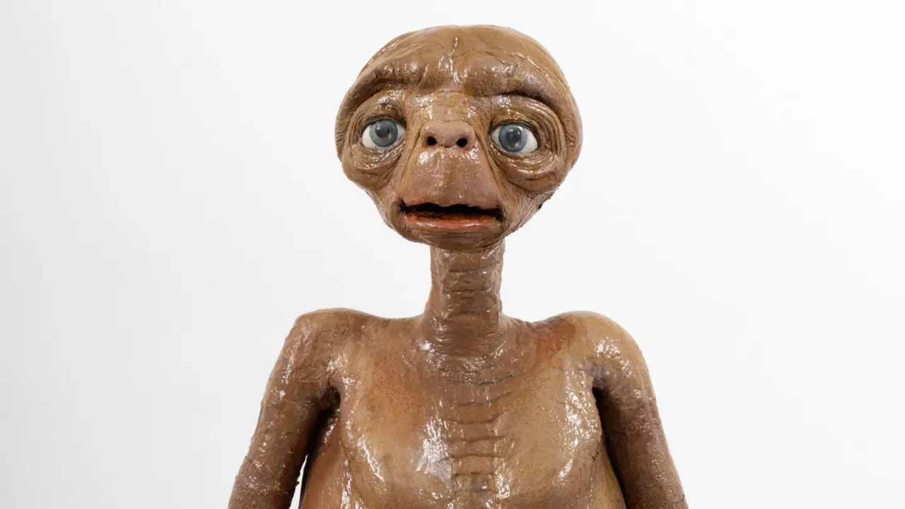 Sale a subasta un modelo original de E.T. de la película de Steven Spielberg