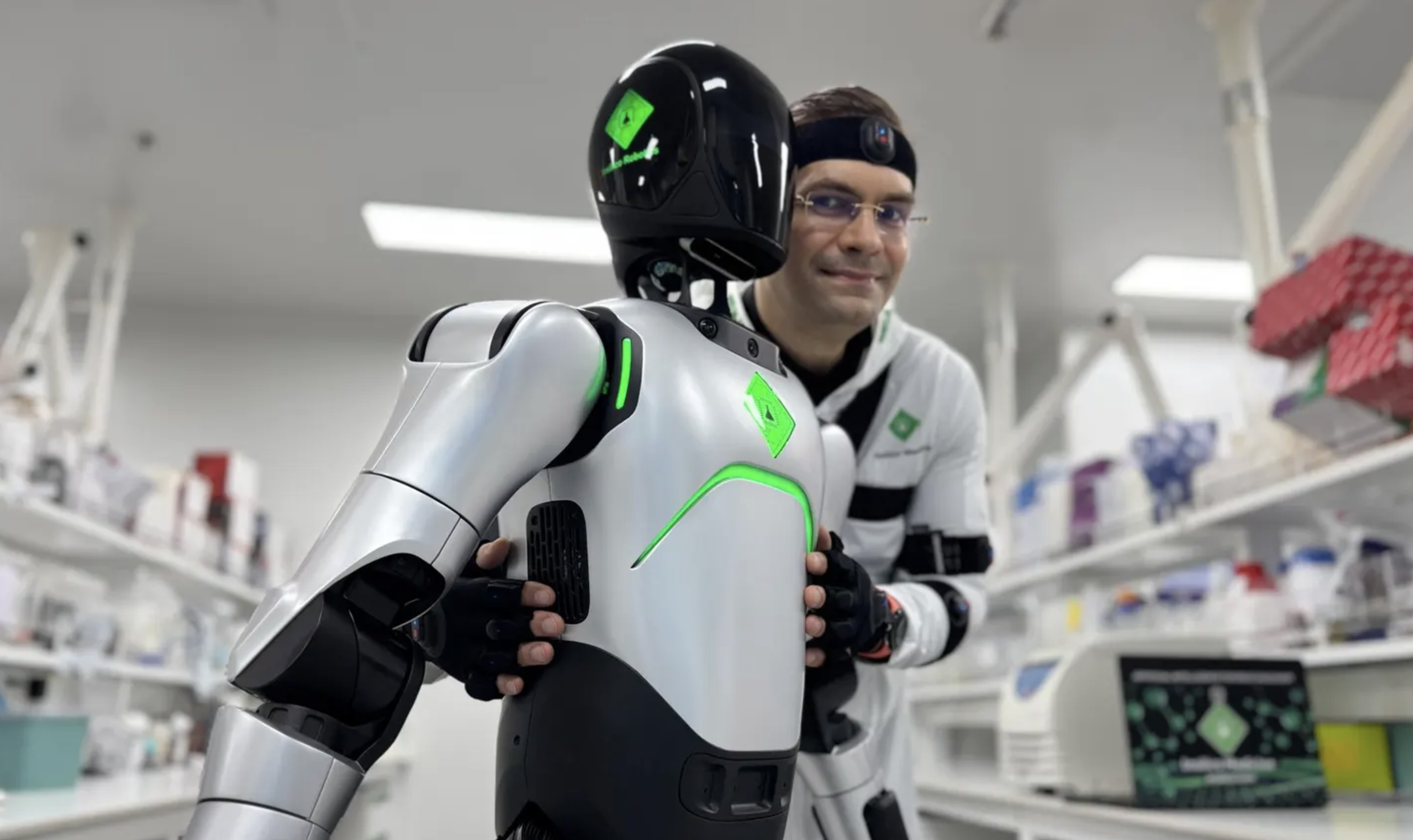 Insilico Medicine, startup de descubrimiento de fármacos con IA, alcanza estatus de unicornio con una ronda de financiación de 110 mdd
