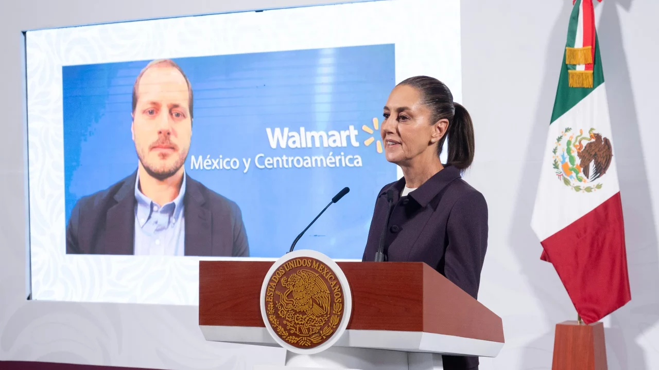 Walmart anuncia con Sheinbaum inversión de 6,000 mdd en México en 2025