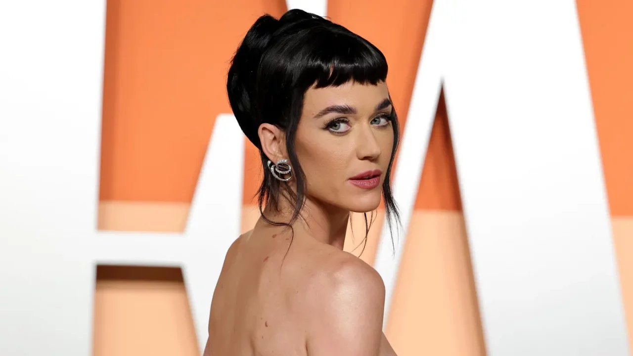 Katy Perry y Gayle King viajan al espacio hoy: ¿Por qué viajan y cómo verlas?