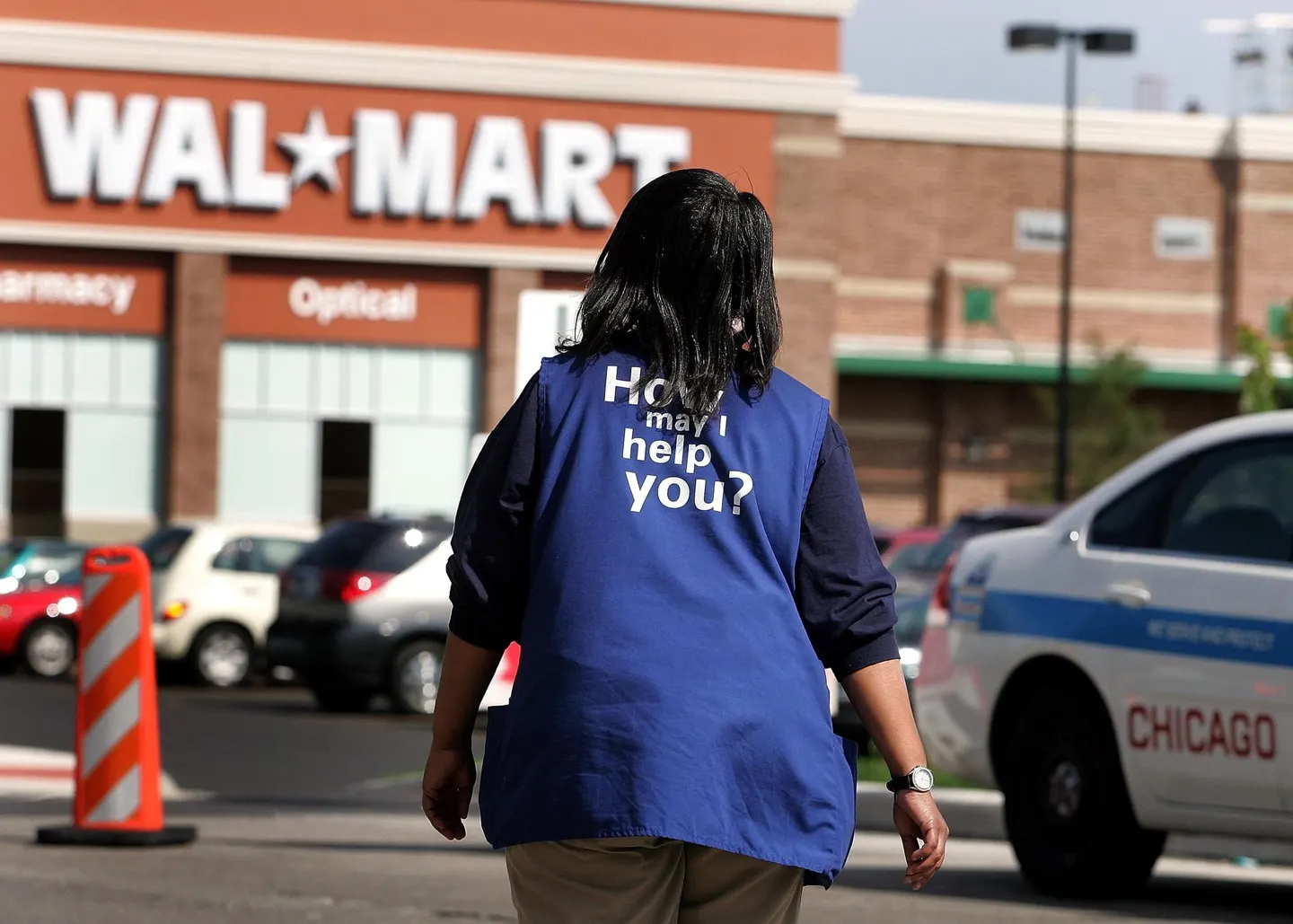 Empleadores como Blackstone, Walmart y Microsoft priorizan las habilidades por encima de los títulos universitarios