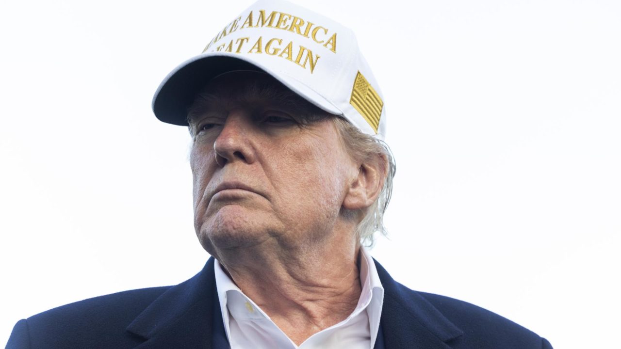 Trump no está de acuerdo con la rebaja de calificación de Moody’s a EU