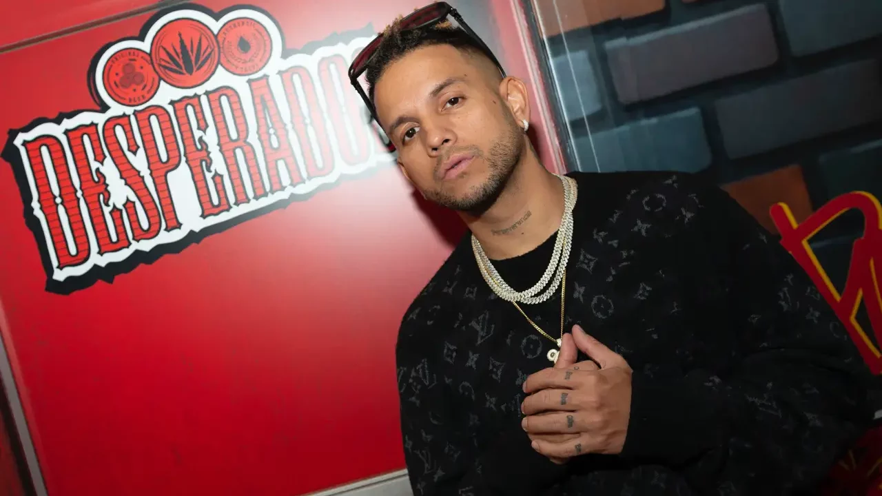Conoce a Ovy On The Drums, el productor nacido en la humilde Comuna 13 de Medellín y que ahora produce a Karol G