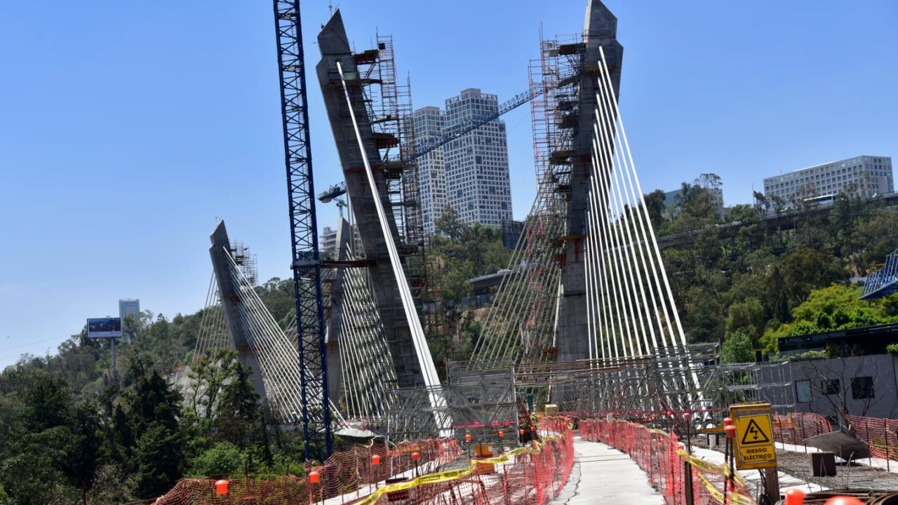 Afirma gobierno que Puente Atirantado del Tren Interurbano protege manantial