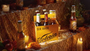 Six Back, Cerveza Victoria.