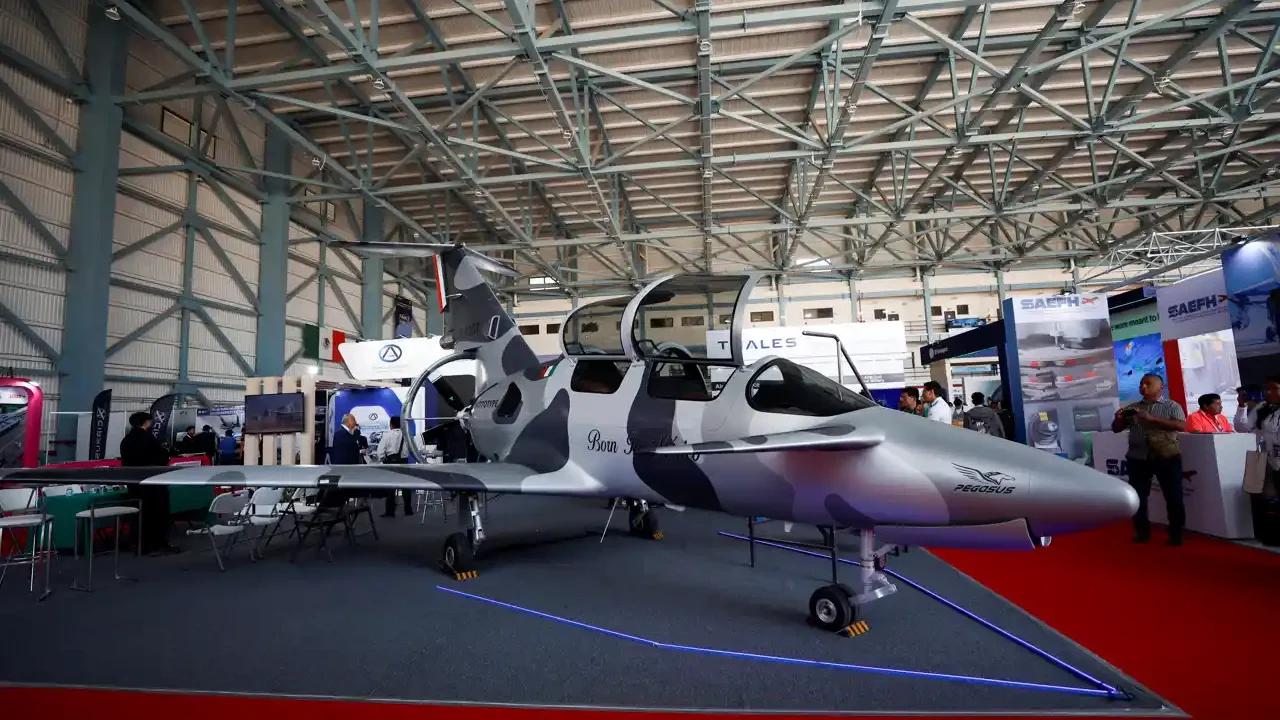 Primer avión diseñado y fabricado en México se lanzará en 2026