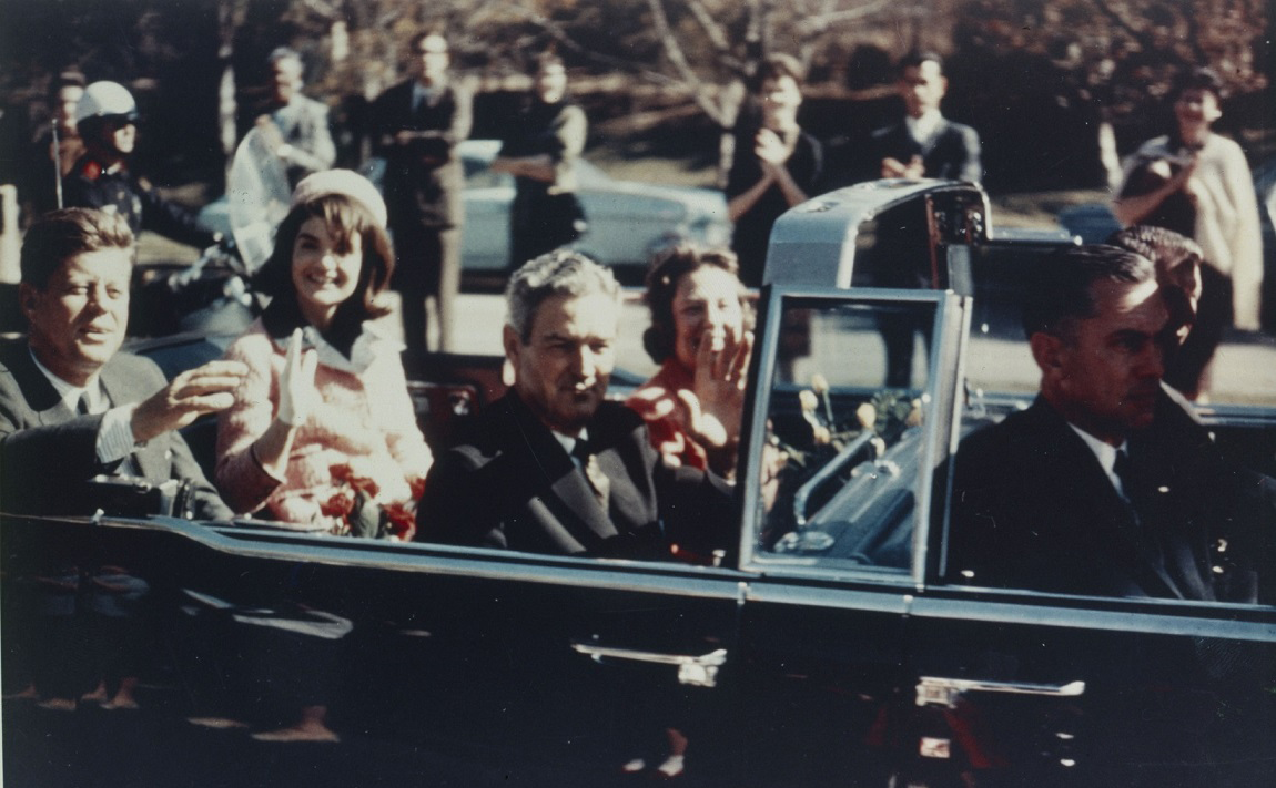 Archivos sobre el asesinato de Robert F. Kennedy son publicados por la administración Trump