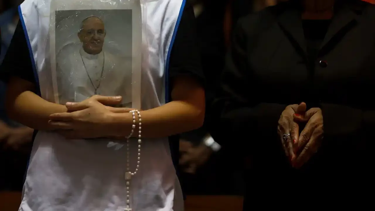 Papa Francisco falleció a causa de un derrame cerebrovascular